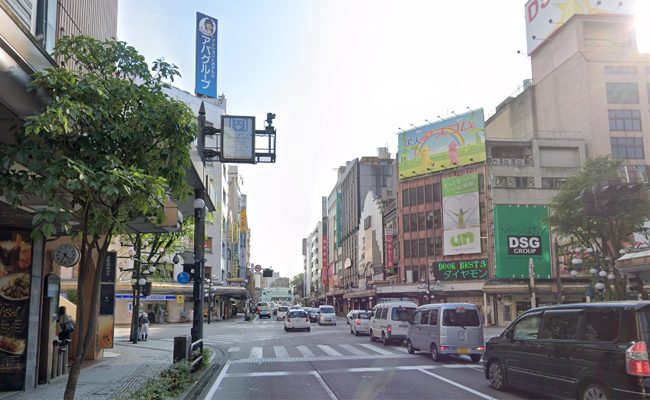 片町スクランブル交差点